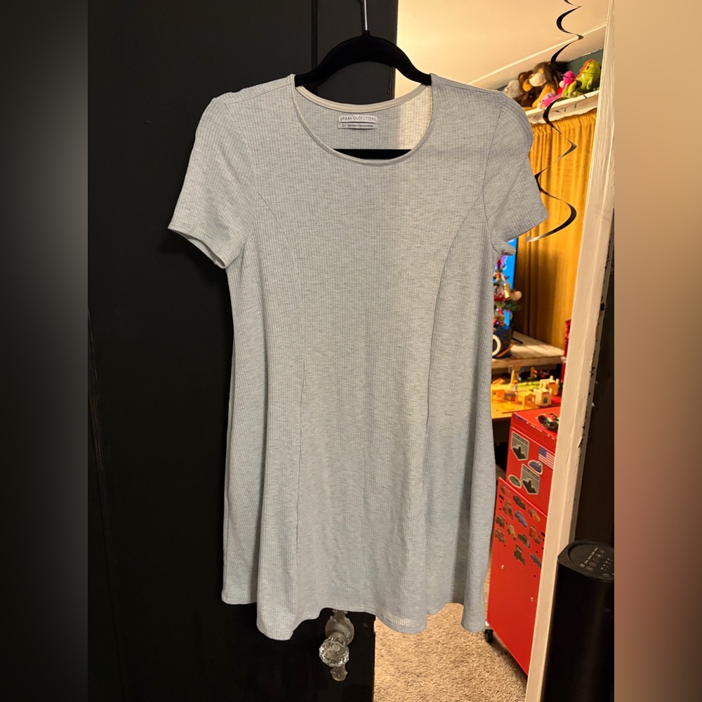 Urban outfitters t shirt type dress light gray